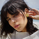 Brinco Elegante Traços Banhado a Ouro 18K