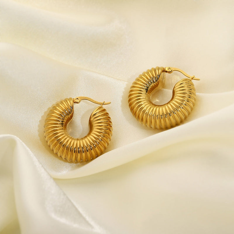 Brinco Argola Caracol Banhado a Ouro 18K