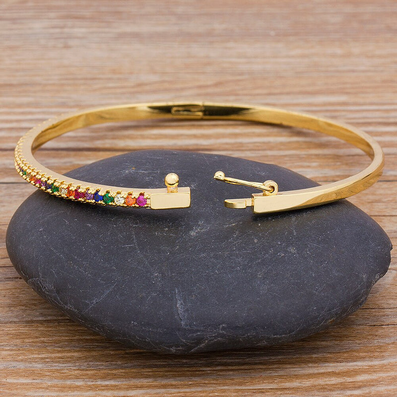 Pulseira Bracelete com Zircônias Coloridas