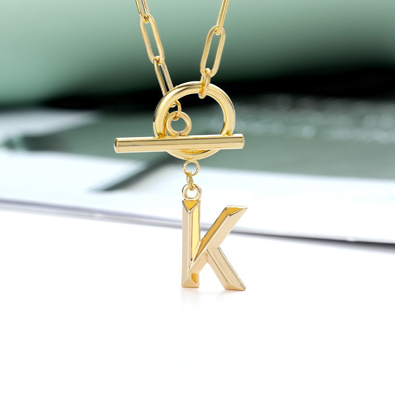 Colar de Letra Inicial com Corrente elos banhado a ouro 18K
