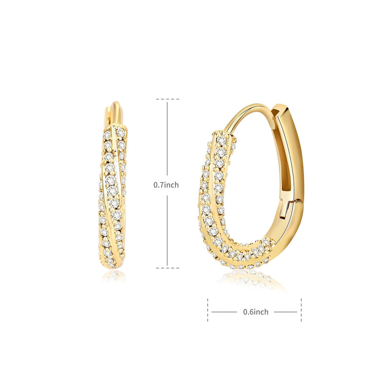 Brinco Argola Oval Cravejado com Zircônias