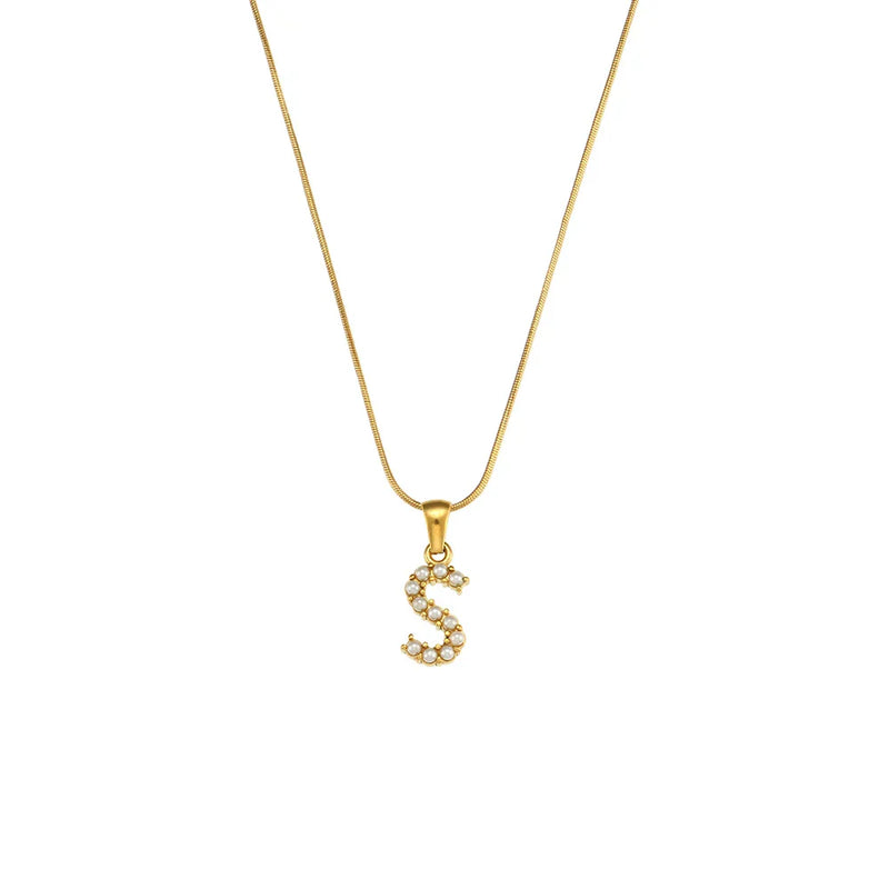Colar Letra Inicial com Pérolas Banhado a Ouro 18K