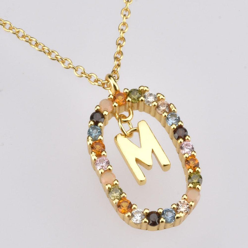 Colar de Inicial com Zircônias Coloridas Banhado a ouro 18K