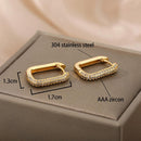 Brinco Retangular Cravejado com Zircônias