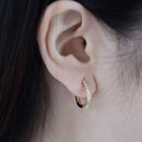 Brinco Argola Oval Cravejado com Zircônias